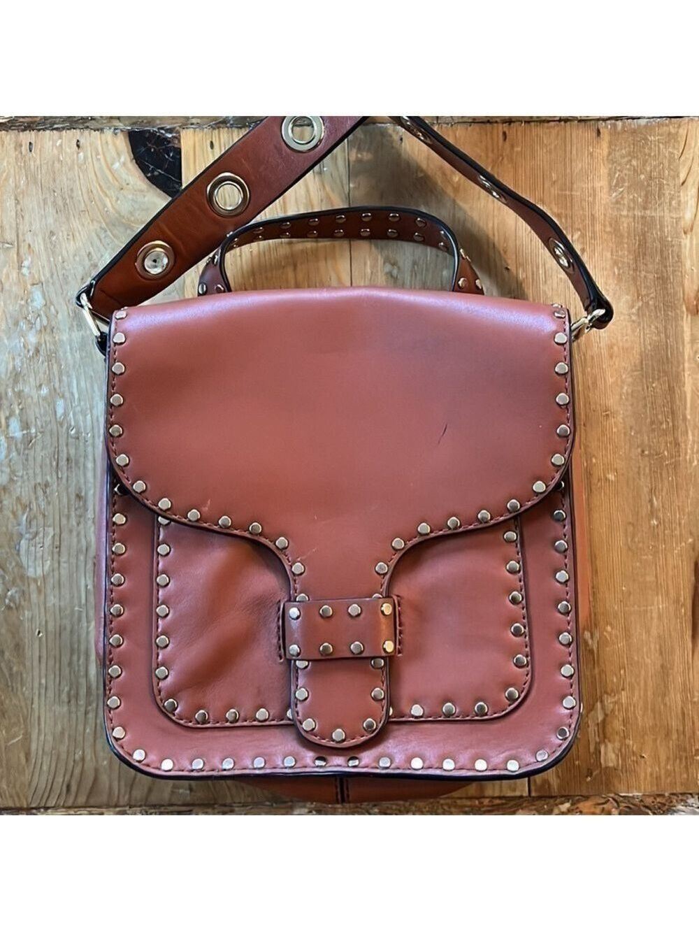 𝅺rebecca Minkoff Midnighter Top Handle Feed Crossbody bag in Brick